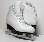 Фигурные коньки Wifa (Вифа) Skatec-D Deluxe 